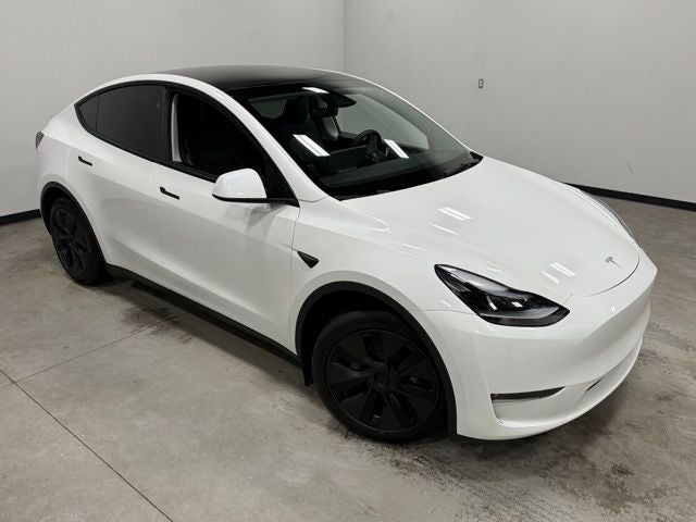 2025 Tesla Model Y Long Range