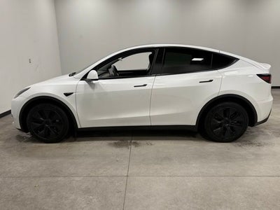 2025 Tesla Model Y Long Range