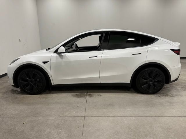 2025 Tesla Model Y Long Range
