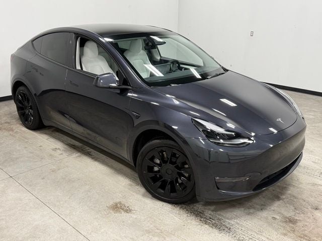 2024 Tesla Model Y Long Range