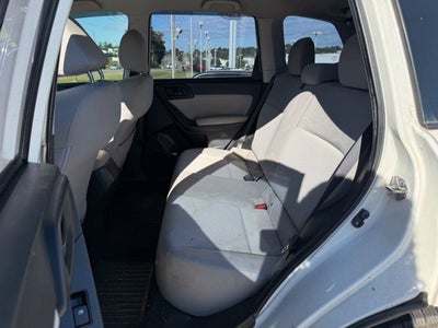 2016 Subaru Forester 2.5i