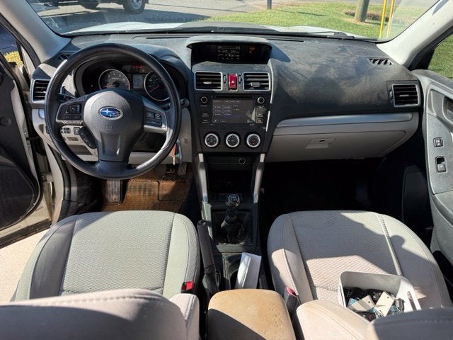 2016 Subaru Forester 2.5i
