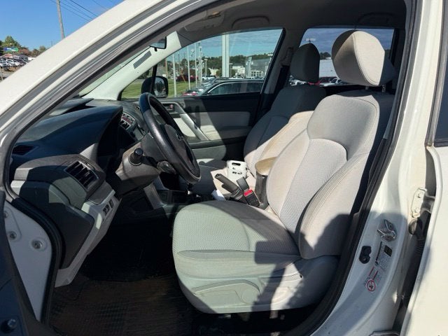 2016 Subaru Forester 2.5i