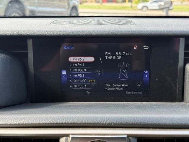 2017 Lexus IS 200t