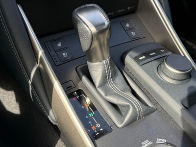 2017 Lexus IS 200t