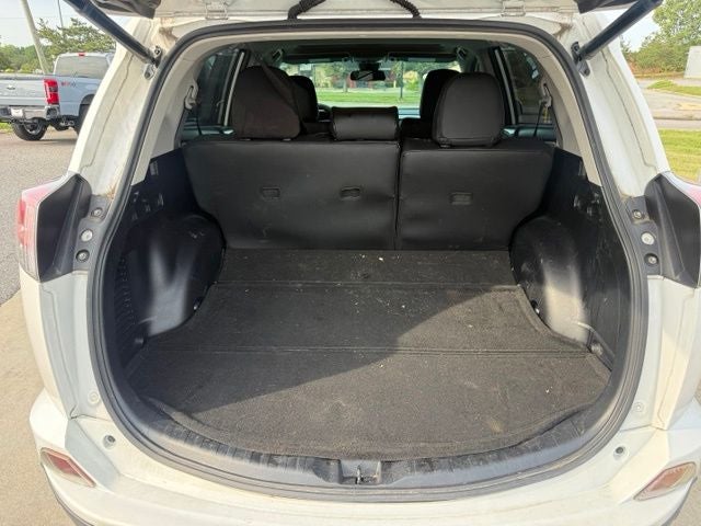 2018 Toyota RAV4 Hybrid XLE