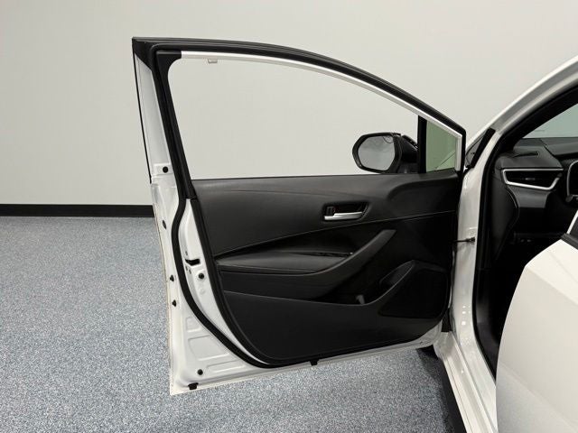 2021 Toyota Corolla Hatchback SE Nightshade Edition