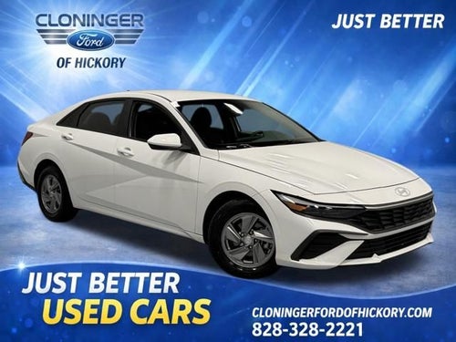 2024 Hyundai Elantra SE