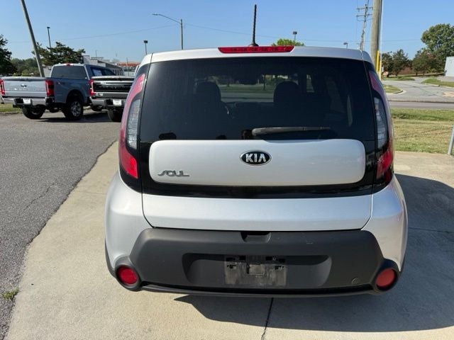 2016 Kia Soul Base