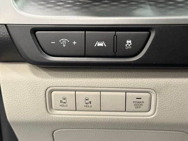 2022 Kia Carnival LXS