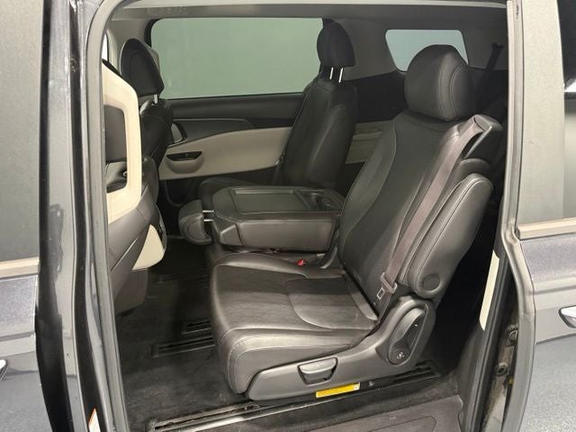 2022 Kia Carnival LXS