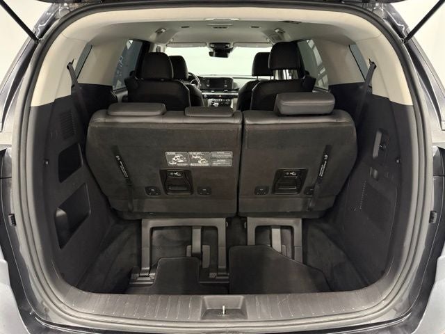 2022 Kia Carnival LXS