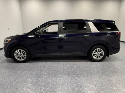 2023 Kia Carnival LX