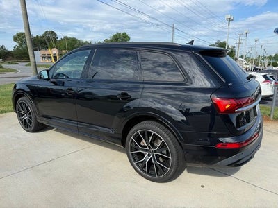 2021 Audi Q7 55 Prestige quattro