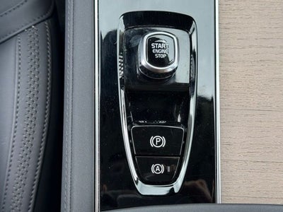 2025 Volvo XC90 B6 Plus 7-Seater 2025.5