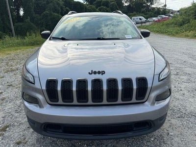 2017 Jeep Cherokee Sport