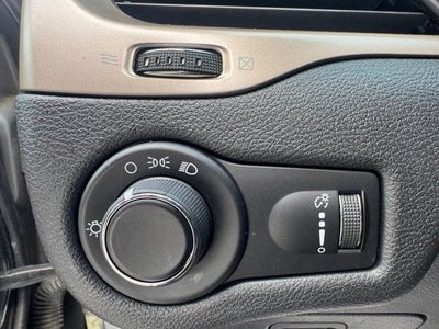 2017 Jeep Cherokee Sport