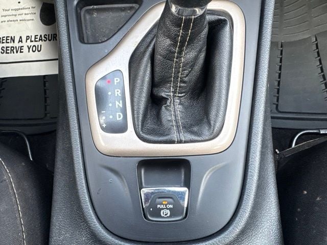 2017 Jeep Cherokee Sport