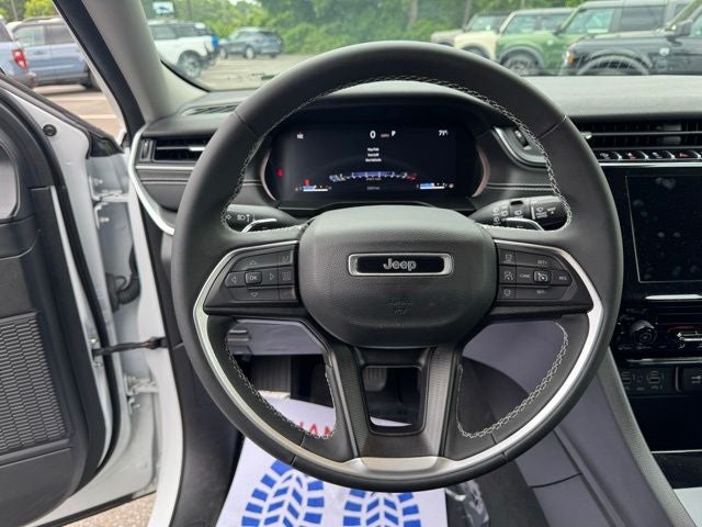 2024 Jeep Grand Cherokee L Laredo