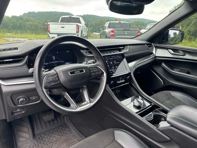 2022 Jeep Grand Cherokee L Altitude