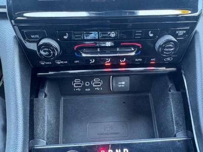 2022 Jeep Grand Cherokee L Altitude