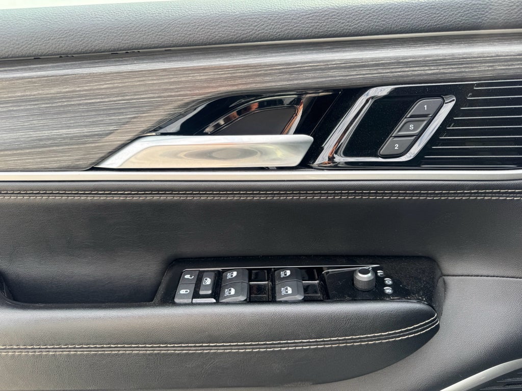 2024 Jeep Wagoneer L Series II