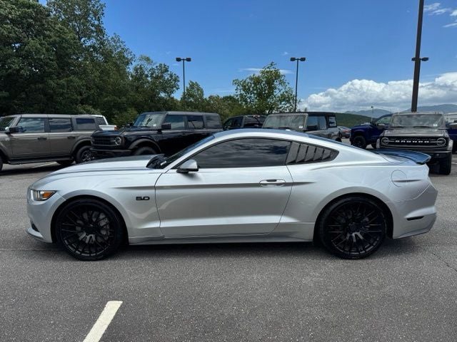 2017 Ford Mustang GT Premium