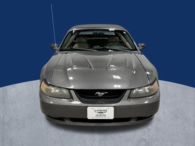 2003 Ford Mustang GT Deluxe