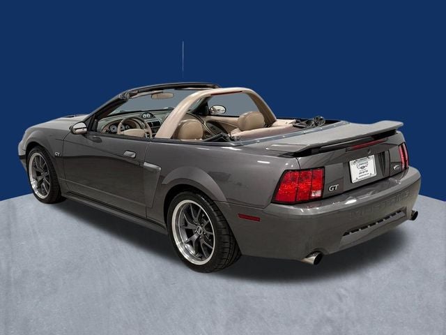 2003 Ford Mustang GT Deluxe