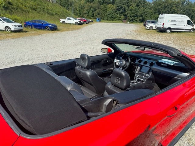 2022 Ford Mustang EcoBoost Premium