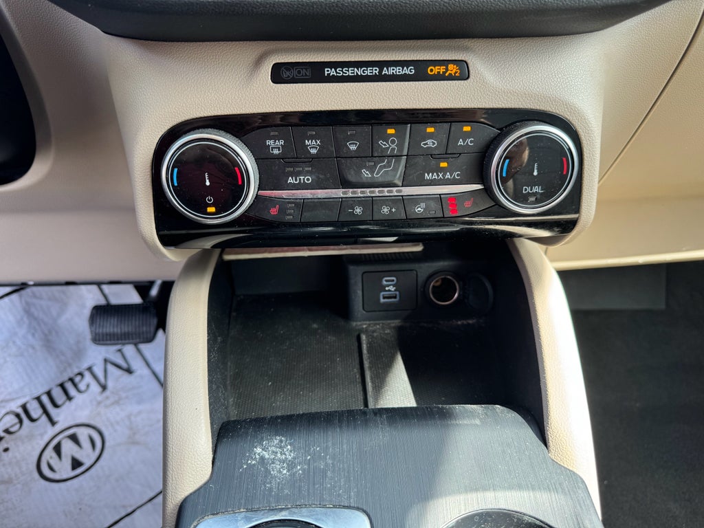 2022 Ford Escape Hybrid SEL Hybrid