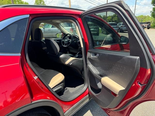 2020 Ford Escape Hybrid Titanium