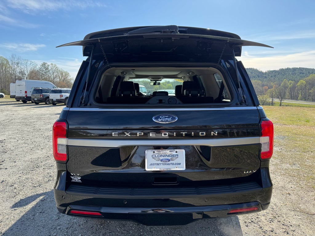 2023 Ford Expedition Max XLT
