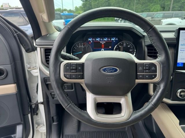 2022 Ford Expedition Max XLT