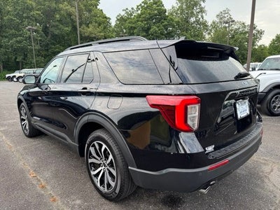 2023 Ford Explorer ST-Line