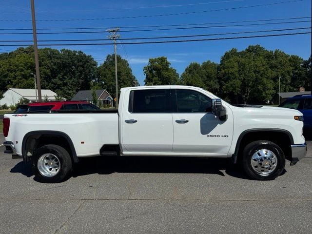 2025 Chevrolet Silverado 3500HD LTZ