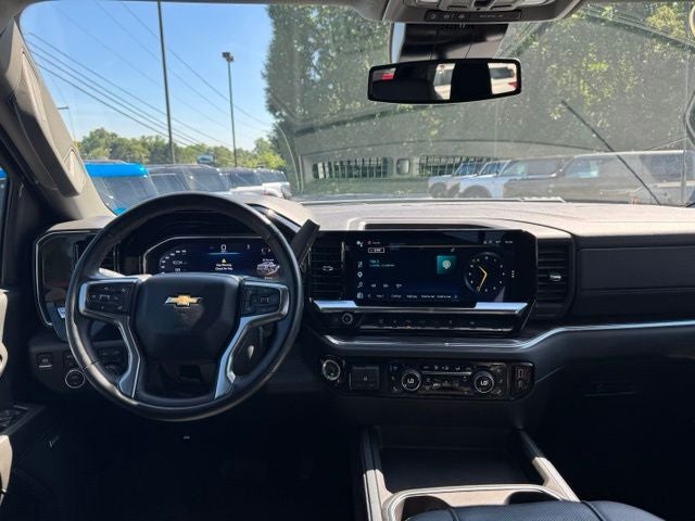 2025 Chevrolet Silverado 3500HD LTZ