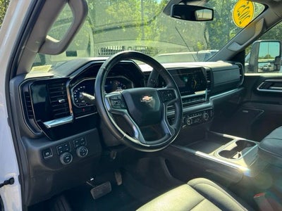2025 Chevrolet Silverado 3500HD LTZ
