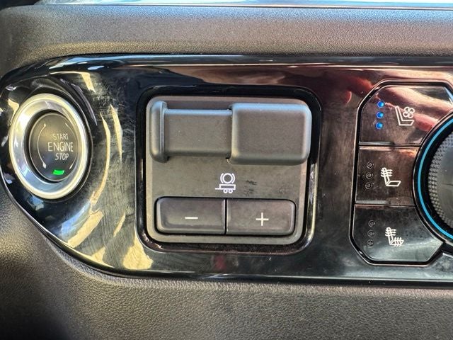 2025 Chevrolet Silverado 3500HD LTZ
