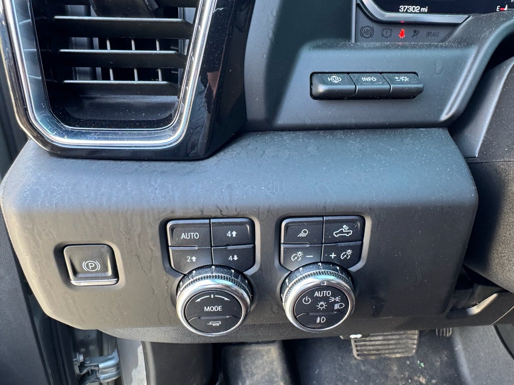 2024 GMC Sierra 3500HD Denali Ultimate