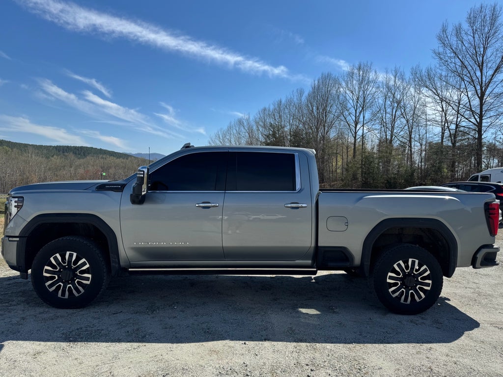 2024 GMC Sierra 3500HD Denali Ultimate
