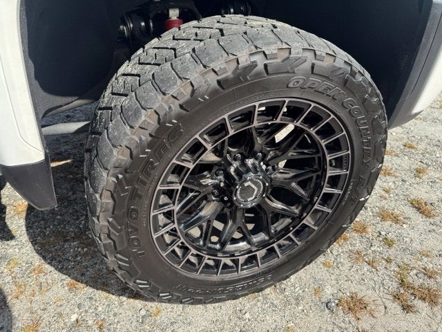 2025 GMC Sierra 2500HD Denali Ultimate