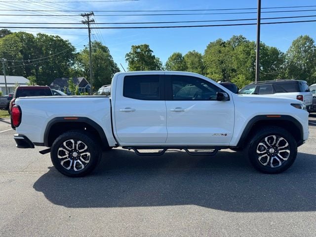 2024 GMC Canyon AT4