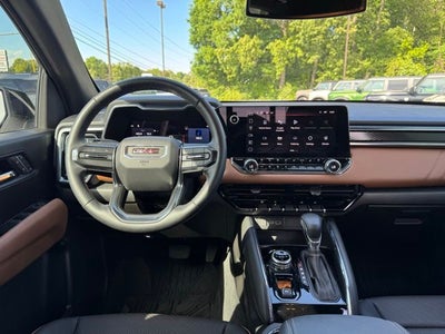 2024 GMC Canyon AT4