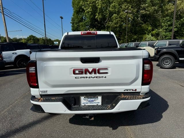 2024 GMC Canyon AT4