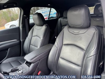 2023 Cadillac XT4 Premium Luxury