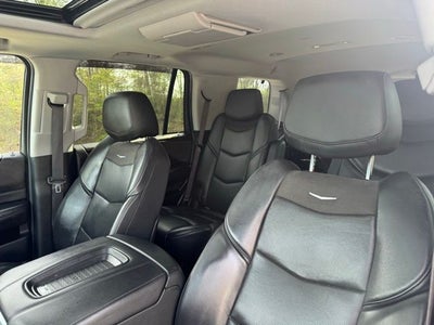 2019 Cadillac Escalade Luxury