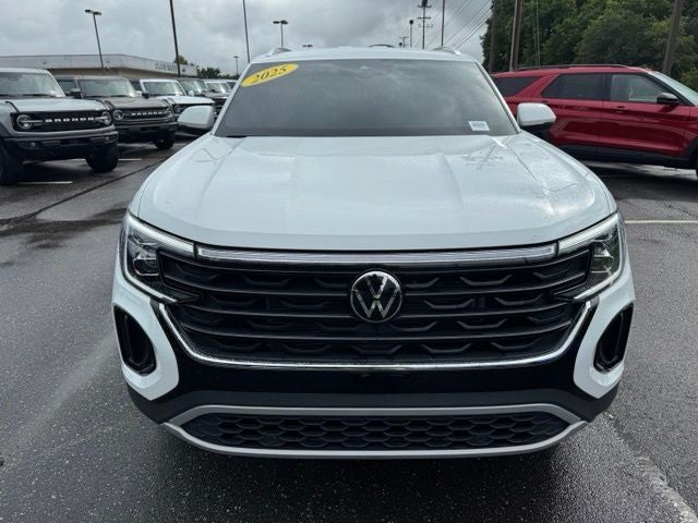 2025 Volkswagen Atlas Cross Sport 2.0T SE