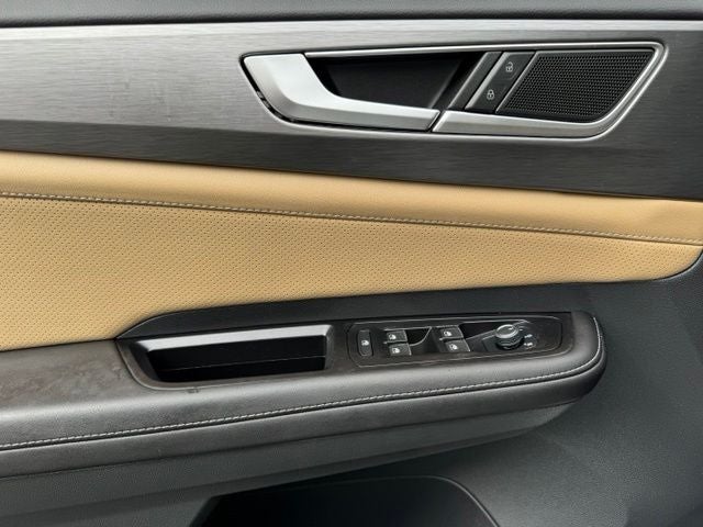 2025 Volkswagen Atlas Cross Sport 2.0T SE