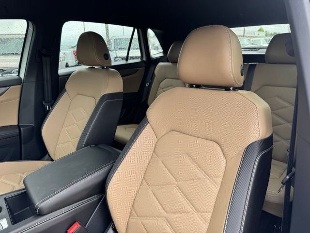2025 Volkswagen Atlas Cross Sport 2.0T SE